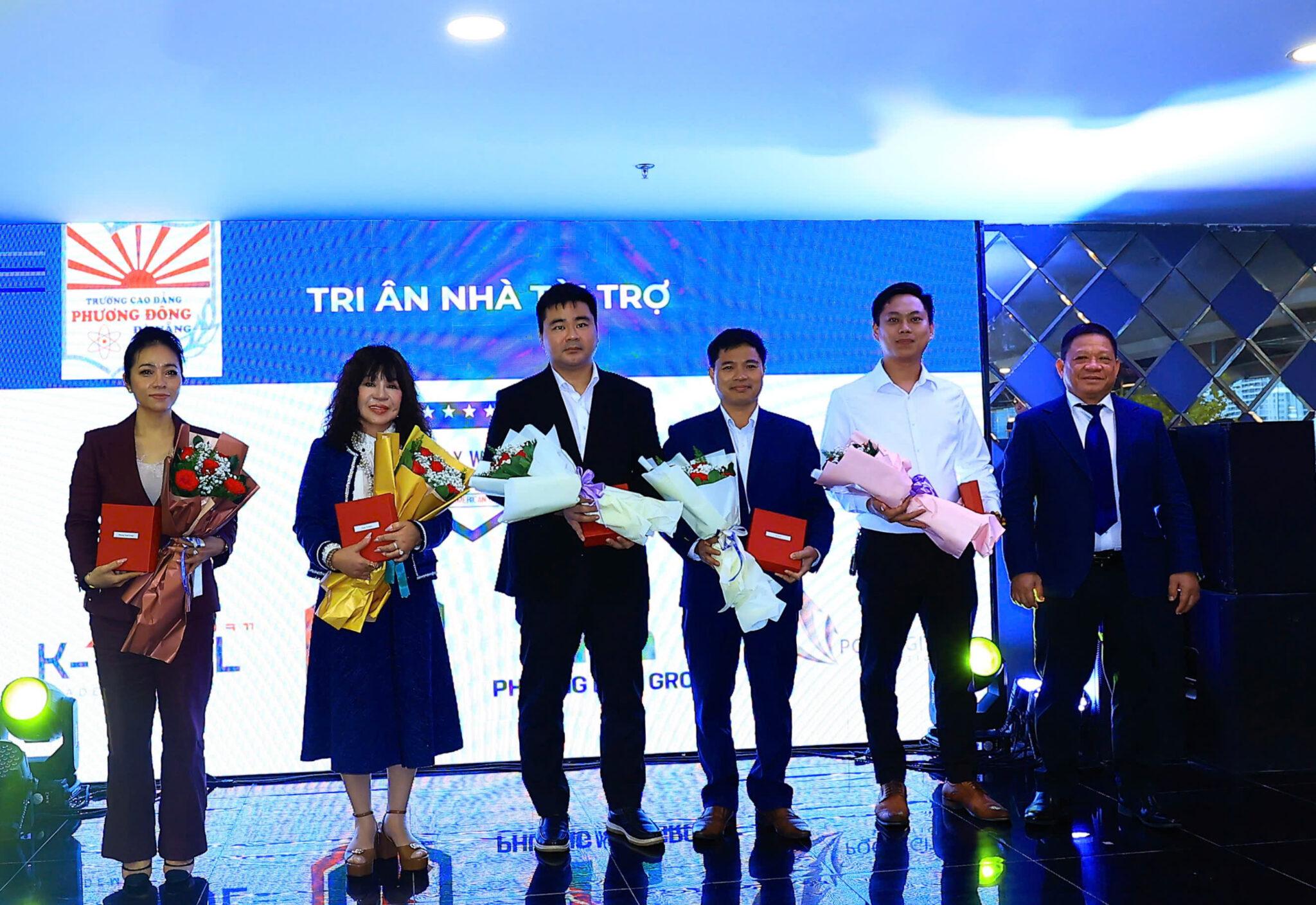 truely-wonder- llc-hanh-trinh -ket-noi-giao- duc-doanh-nghi ep-va-co-hoi-t oan-cau-17.jpg